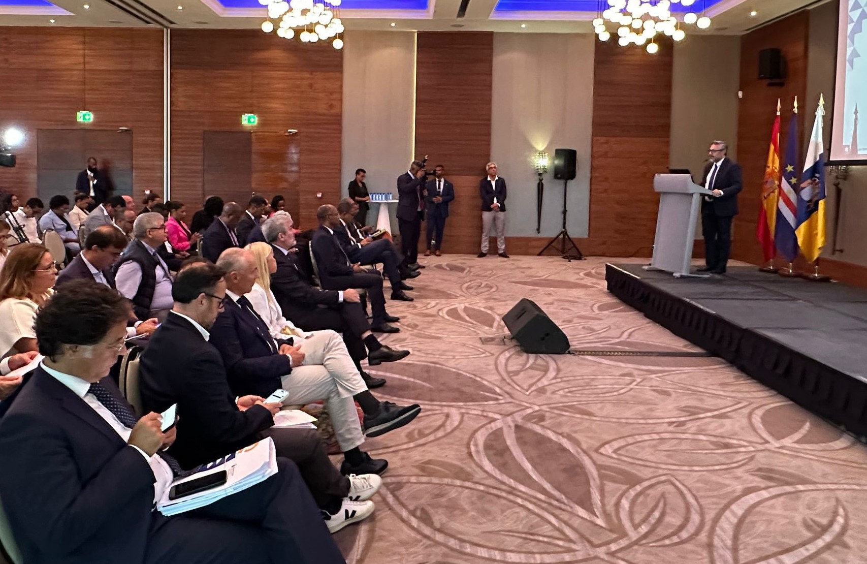 Una delegación canaria visita Cabo Verde para reforzar las relaciones entre ambos territorios